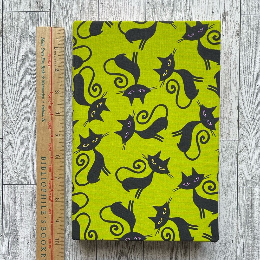 New Halloween Linen Wrapped Decorative Book Black Cats Hand-Wrapped Spooky Decor - Picture 3 of 7